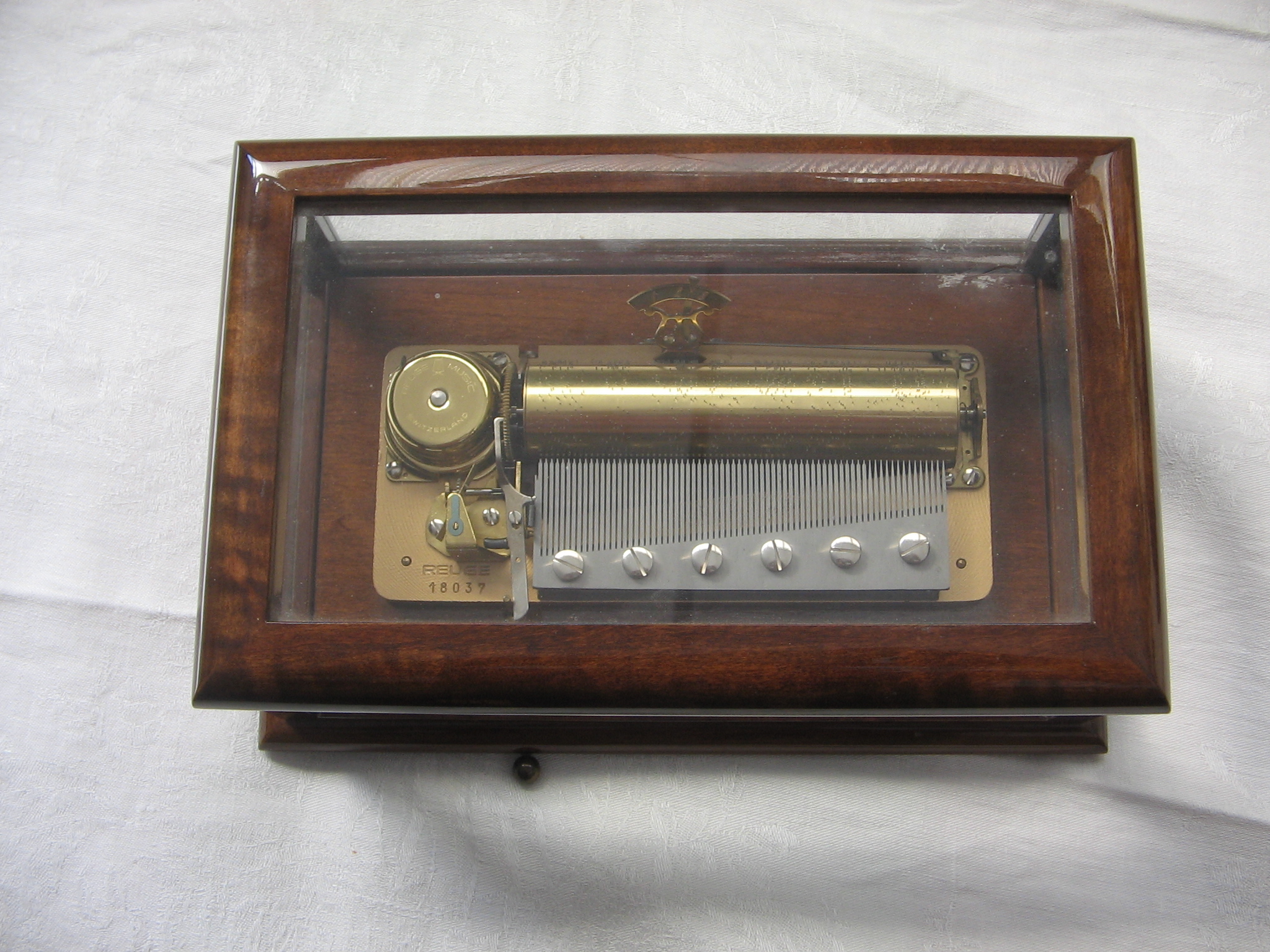 Carillon Reuge